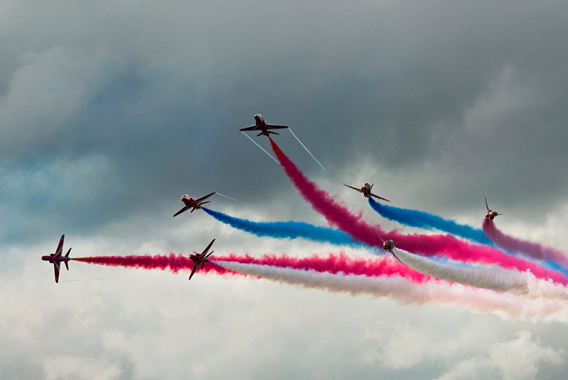 227_Fairford RIAT_Red Arrows na British Aerospace Hawk T1.jpg